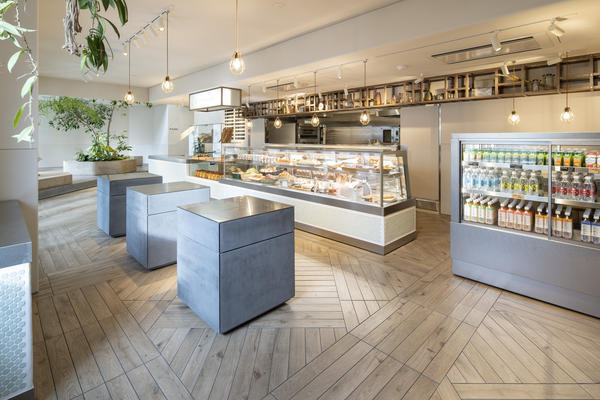 THE BAKE STOREのデザイン内装施工事例 [高鷲]｜店舗デザ...