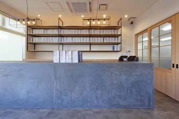 純生食ハ?ン工房 HARE／PAN 橿原店のデザイン内装施工事例 [新...