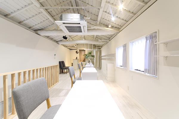 GOSSIP NAIL京橋店 [京橋] 店舗デザイン.COM