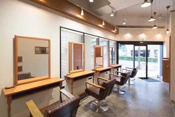 ACORNのデザイン内装施工事例 [成増]｜店舗デザイン.COM