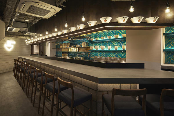 チョップス らーめん [代々木] 店舗デザイン.COM