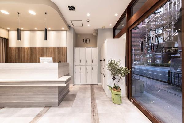 EARTH福岡天神赤坂店 美容室(ヘアサロン) [福岡市営地下鉄赤坂駅...