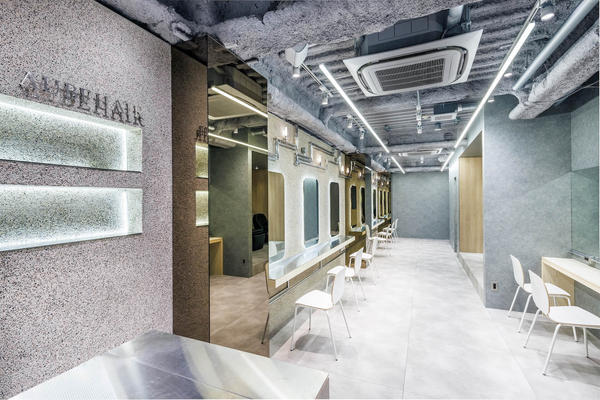 AUBE HAIR space [新宿] 店舗デザイン.COM