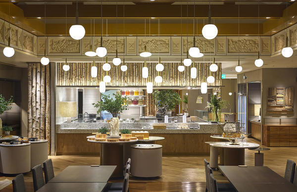 Buffet Restaurant 彩 ブッフェ [軽井沢] 店舗デザ...