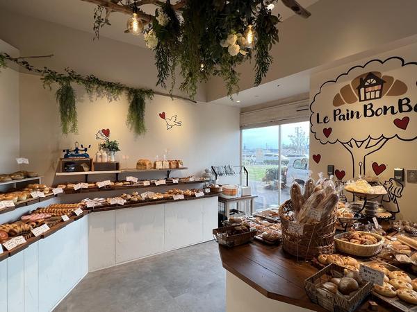 Le Pain BonBonのデザイン内装施工事例 [ちはら台]｜店舗...