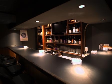 ロックバー 童夢 バー [新橋] 店舗デザイン.COM