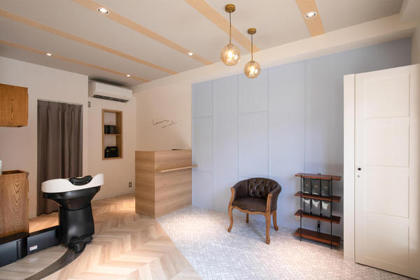 Lem hair salon 美容室(ヘアサロン) [今出川] 店舗デ...
