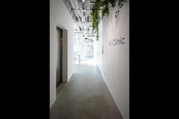 UKI CLINIC 点滴クリック [新大阪] 店舗デザイン.COM