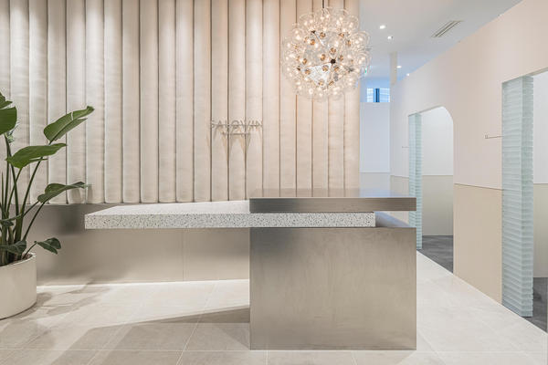 SALOWIN GINZA RAY? [銀座駅] 店舗デザイン.COM