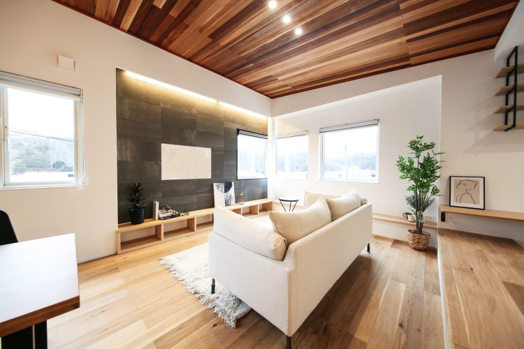 家族の物語を映す、天空のシアターハウス｜福島県田村市の二階建ての事例 ...