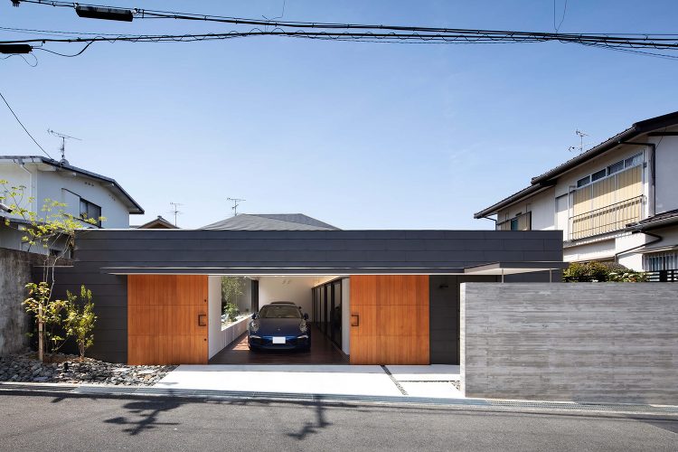 狭山のガレージハウス | Works | 角直弘 & 一級建築士事務所...
