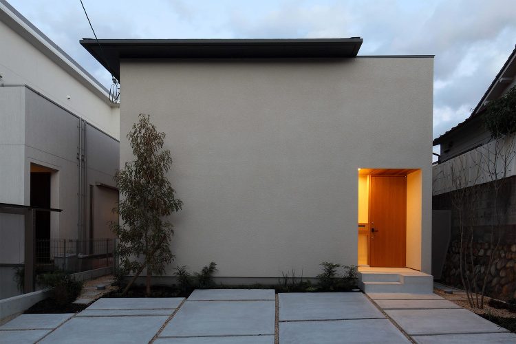 宝塚の庭屋 | Works | 角直弘 ＆ 一級建築士事務所DNA 建...