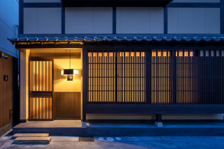 HOTEL六-轆轤町 | Works | 角直弘 & 一級建築士事務所...