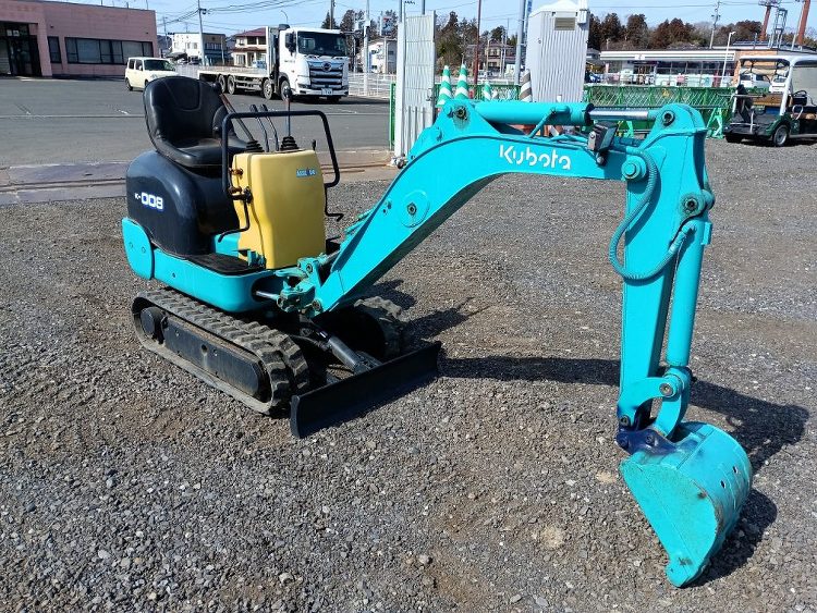 クボタミニバックホーK008 | 中古建機一覧 | 中古建機の販売・リ...