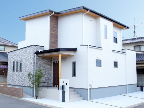 家族が集まる広いLDKの家｜株式会社博愛