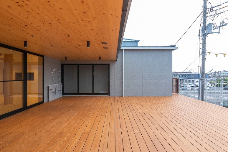 鉄筋コンクリート造から木造（耐火建築物）の園舎へ 吉田建築計画事務所の...