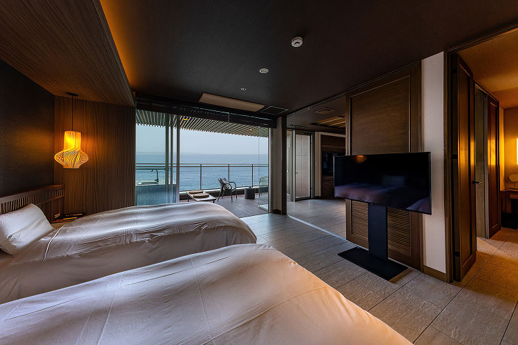 別府温泉 AMANE RESORT SEIKAI｜井上輝美建築事務所＋...