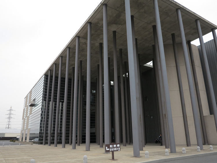 岡山西警察署 | 日本建築めぐり | 建築パース.com
