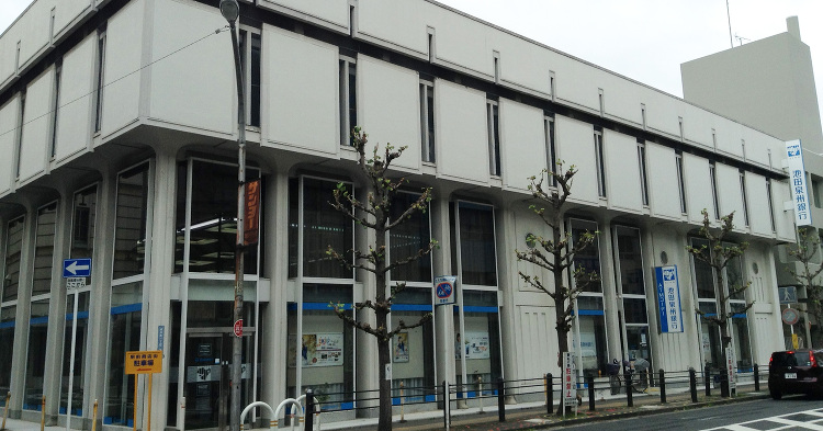 池田泉州銀行和泉支店 | 日本建築めぐり | 建築パース.com