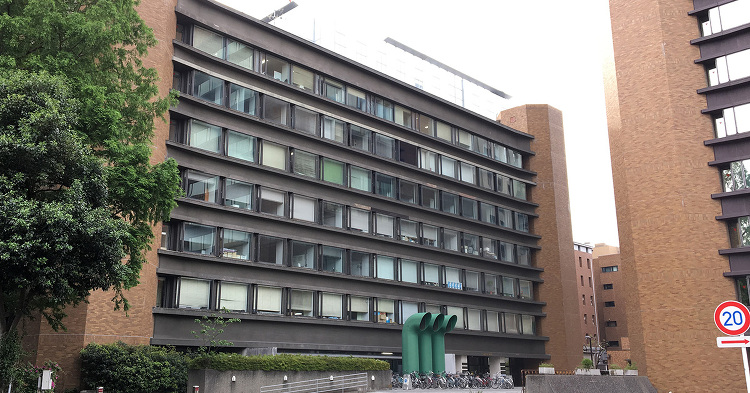 東京大学第二本部棟 | 日本建築めぐり | 建築パース.com