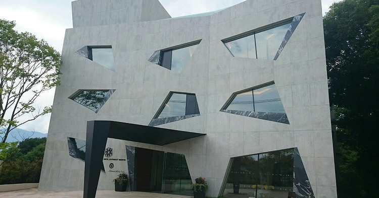 山梨県の建築物一覧 | 日本建築めぐり | 建築パース.com