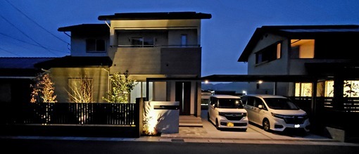 シンプルモダン外構完成 : 毎年受賞歴多数!外構専門店サコヤマエクステ...