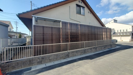 差し掛け前囲い完成 : 毎年受賞歴多数!外構専門店サコヤマエクステリア...