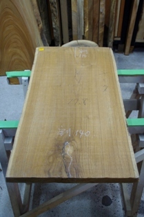 ﾁｰｸ・ｺｰﾋｰﾃｰﾌﾞﾙ・洗面台用一枚板販売｜丸萬(京都)