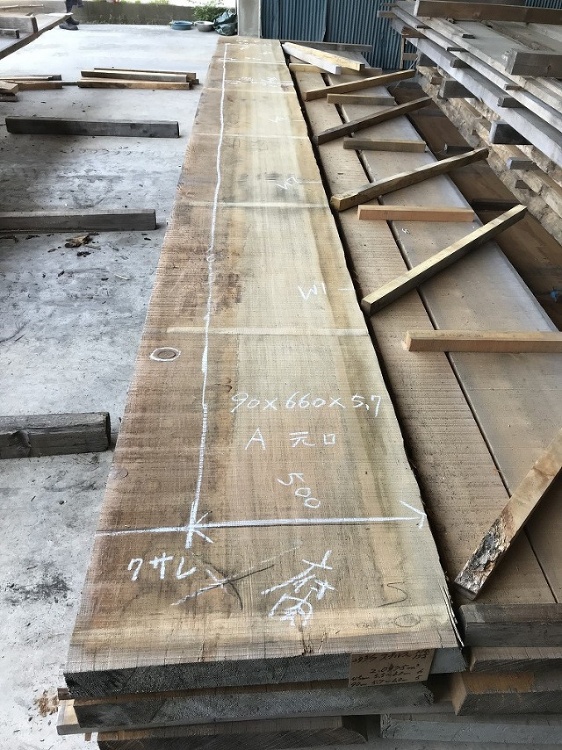 ≪スプルース≫白手、カウンター材 | 一枚板 | 高田製材所ブログ |...