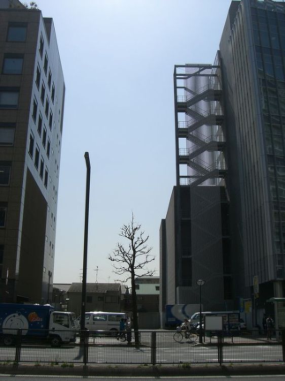 【売買】韓国大使館の隣地472m2を取得、大和ハウス工業 | 日経不動...