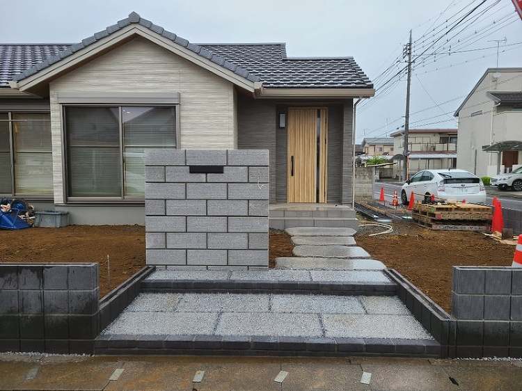 館林市Y様邸|新築外構 お客様と創り上げる「未完の和庭」|有限会社田熊...