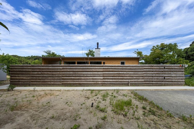 ［architect］House in Itoshima 愛犬と家庭菜...
