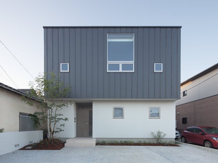 矩形の空 ATELIER SQUARE