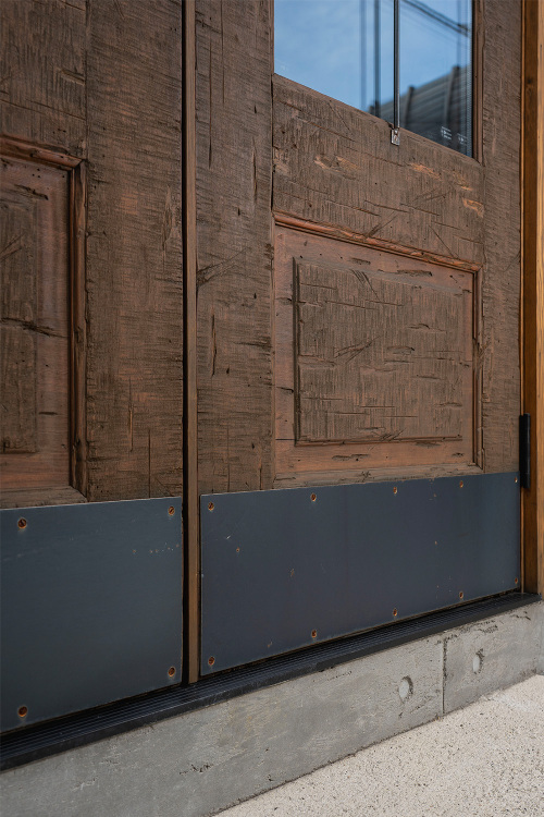 木製ドア WOOD DEPOT / 【玄関用】アイアン キックプレート...