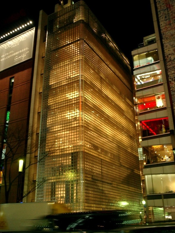エルメスの建築マップ - archimap.info