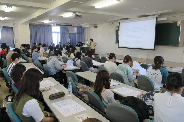 後期の授業がはじまりました 講義レポート(建築設計?・2年生) | 東...