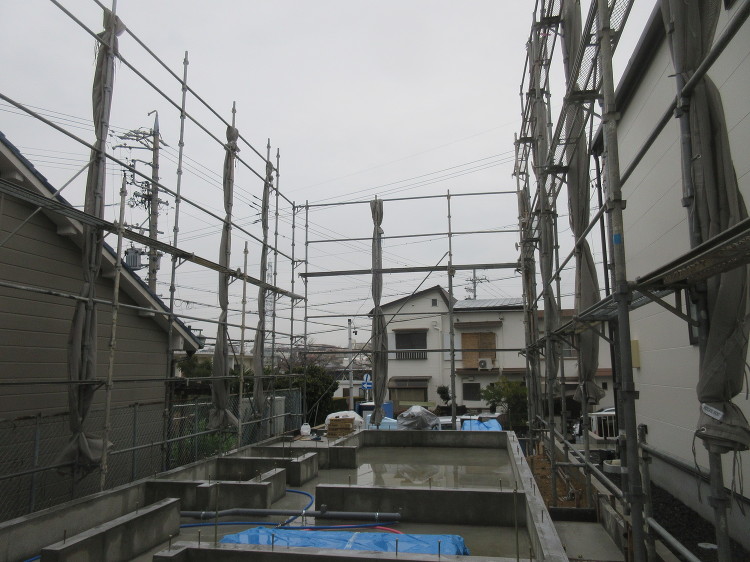 スタッフブログ｜天白区御前場分譲住宅 雨の止み間に墨出し 《imako...