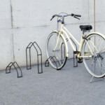 【ダイケン】自転車ラック 独立式スタンド スチール製 ブラックカラー ...