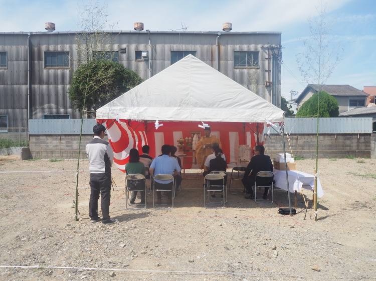 地鎮祭 | 進行中 | 株式会社藤本高志建築設計事務所 | Takas...