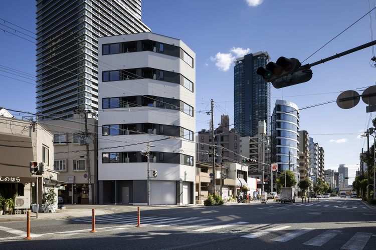 LuXe 梅田西 | 実績 | 株式会社藤本高志建築設計事務所 | T...