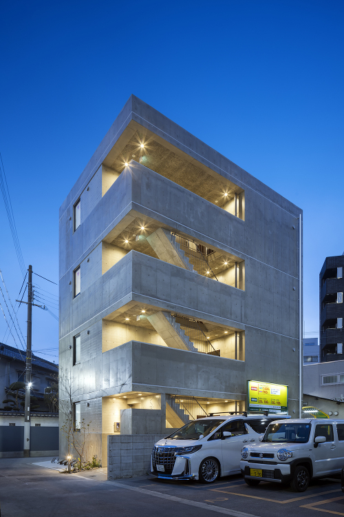 LuXe 新大阪 | 実績 | 株式会社藤本高志建築設計事務所 | T...
