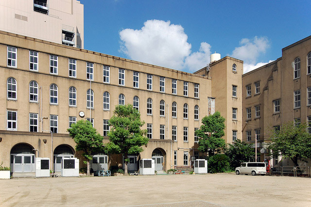 旧大阪市立精華小学校/増田清 写真一覧