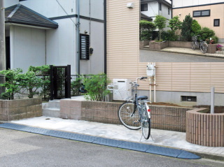 柏市での車庫リフォーム工事完工! | いしざき社長の庭ブログ