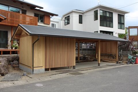 長屋門の完成 - ブログ - 神奈川エコハウス 環境・健康・景色を大切...