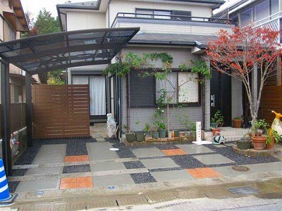 タイルと板石、砂利、コンクリートで床面をデザイン 大津市 | 京阪グリ...