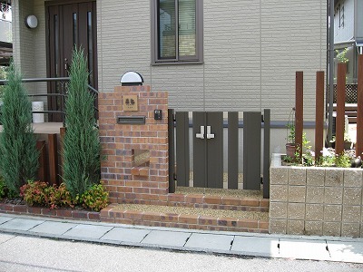オーソドックスな落ち着き レンガ門柱 大津市 | 京阪グリーン | 滋...