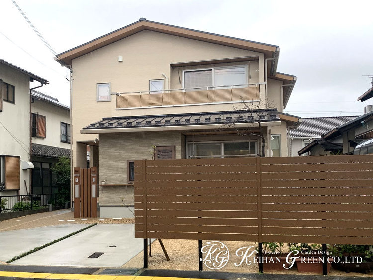 和モダンな大和塀や竹垣で落ち着いた雰囲気の外構 湖南市 | 京阪グリー...