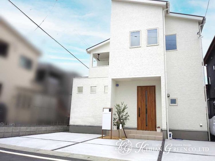 シンプルだけど大人かわいい、シンプルナチュラル外構 大津市 | 京阪グ...