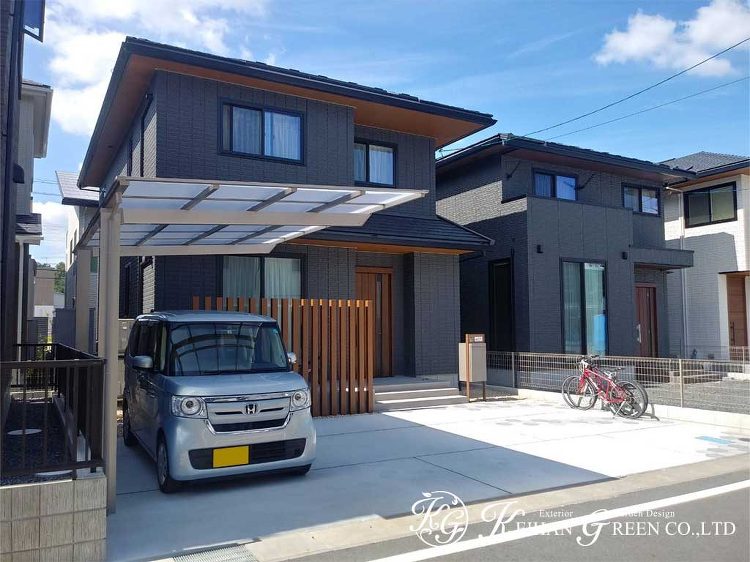 木調とグレー系の色の組み合わせがオシャレなオープン外構 大津市 | 京...