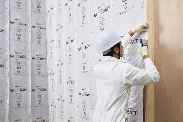 グラスウールはどんな断熱材?ロックウールとの違いやメリット、デメリット...